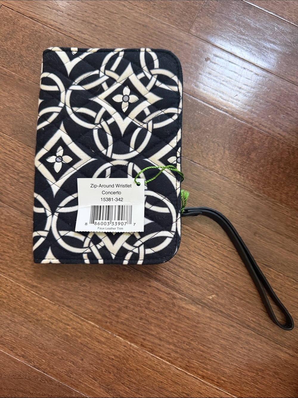 Vera Bradley Black and White Geo Zip-Around Wristlet